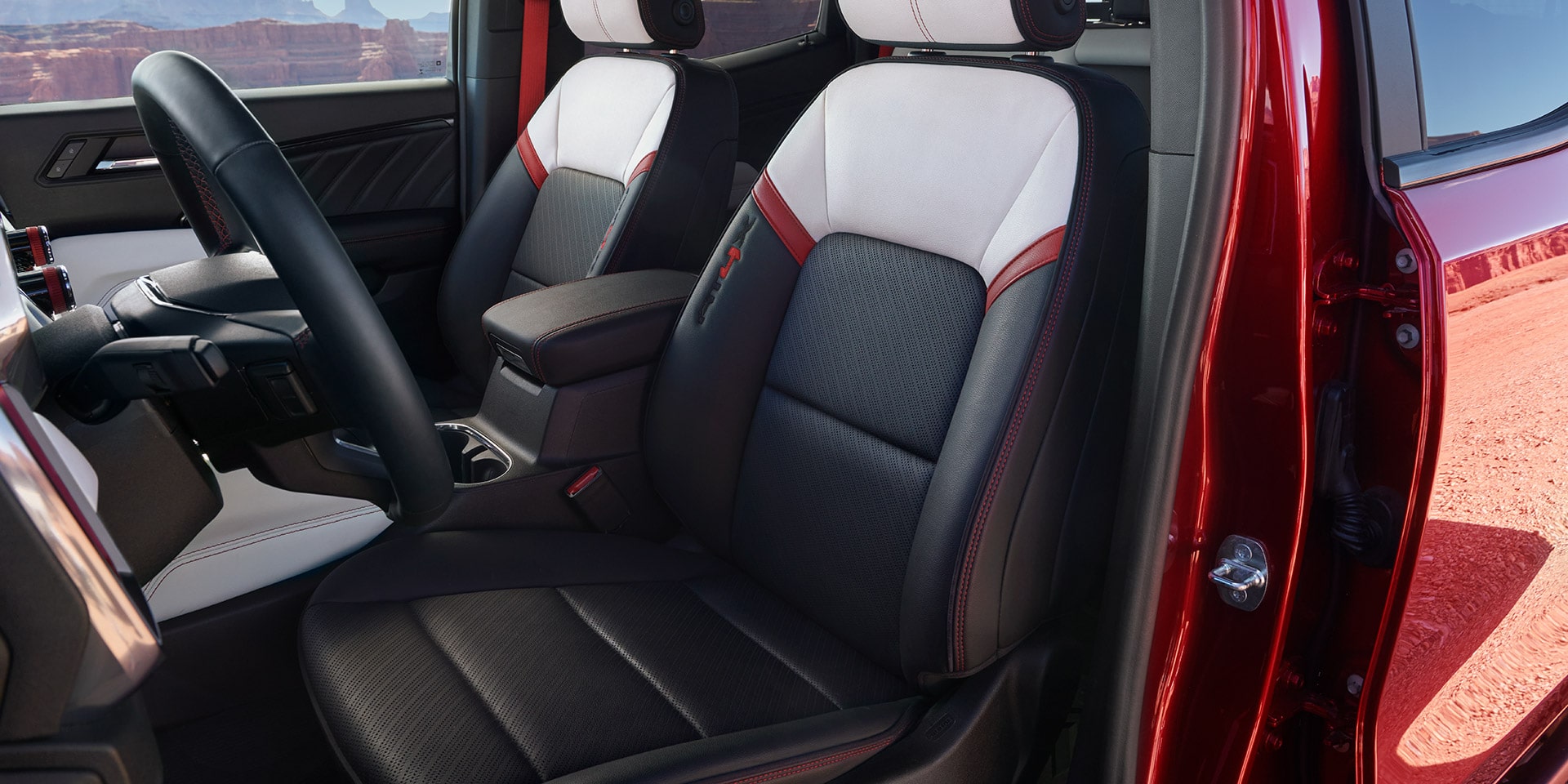 2026 GMC Canyon power driver seat